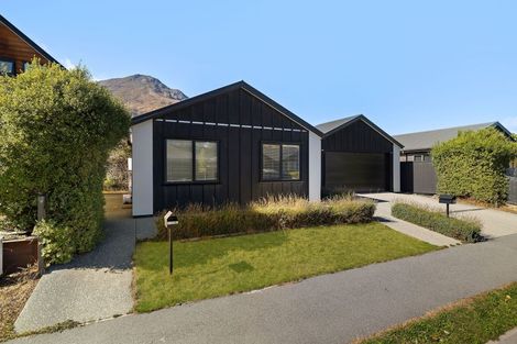 Photo of property in 51a&b Peterley Road, Lower Shotover, Queenstown, 9304