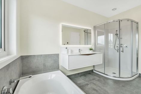 Photo of property in 19a Lewis Crescent, Rolleston, 7614