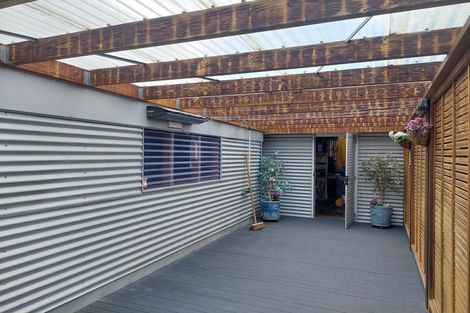 Photo of property in 237 Estuary Road, South New Brighton, Christchurch, 8062