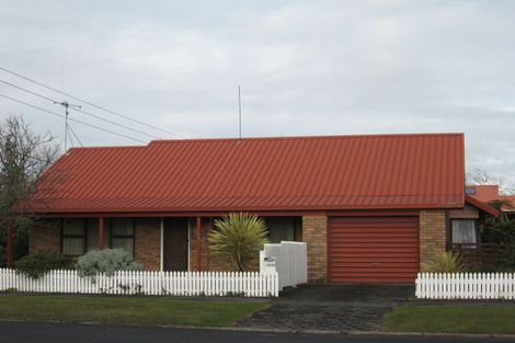 Photo of property in 114a Cook Street, Hamilton East, Hamilton, 3216