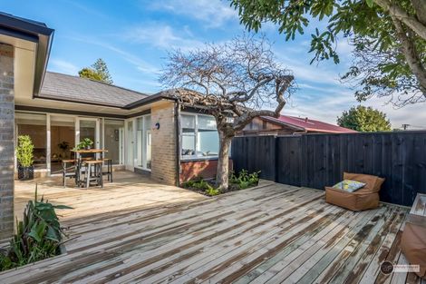 Photo of property in 2 Harley Grove, Boulcott, Lower Hutt, 5010