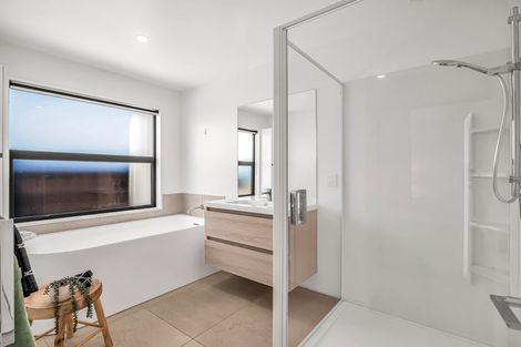 Photo of property in 17 Angus Place, Rangiora, 7400