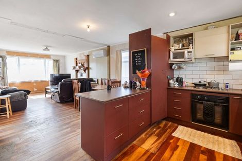 Photo of property in 9 Camellia Avenue, Aramoho, Whanganui, 4500