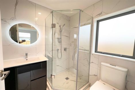 Photo of property in 11 Clayden Shuttleworth Street, Papakura, 2110
