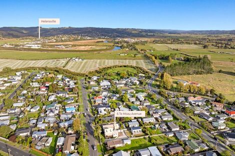 Photo of property in 6 Te Moau Avenue, Parakai, 0830