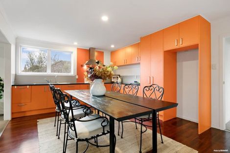 Photo of property in 39 Hill Crescent, New Lynn, Auckland, 0600