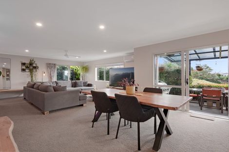 Photo of property in 8c Wiltshire Place, Te Puke, 3119