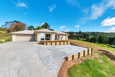 Photo of property in 66 Manuka Grove, Helensville, 0875