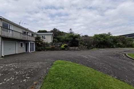 Photo of property in 28 Kaitangata Crescent, Kelson, Lower Hutt, 5010