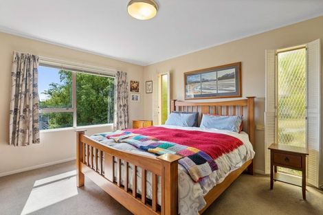 Photo of property in 2 Waterford Drive, Churton Park, Wellington, 6037