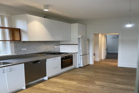 Photo of property in 29 Queen Street, Mount Victoria, Wellington, 6011