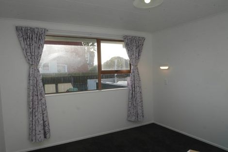 Photo of property in 62a Mazengarb Road, Paraparaumu Beach, Paraparaumu, 5032