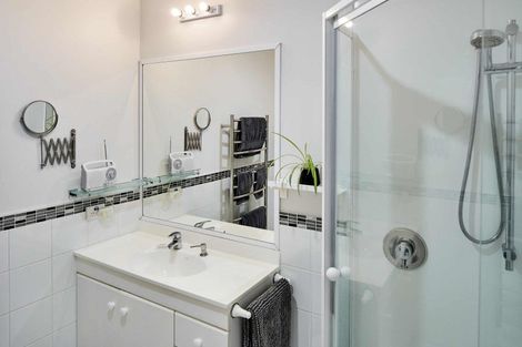 Photo of property in 19 Samwell Drive, Whitby, Porirua, 5024