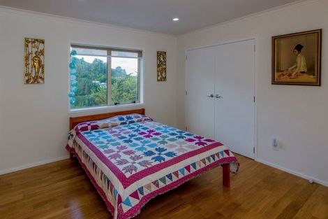 Photo of property in 173 Parkvale Road, Karori, Wellington, 6012