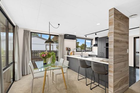 Photo of property in 7 Starforth Place, Henderson, Auckland, 0612