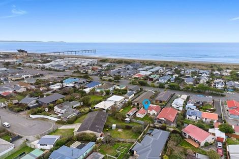 Photo of property in 76 Oram Avenue, New Brighton, Christchurch, 8061