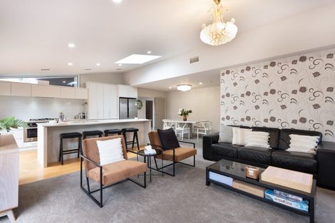 Photo of property in 8 Halewood Grove, Churton Park, Wellington, 6037