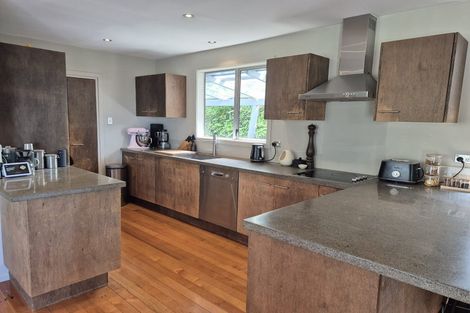 Photo of property in 23 Raroa Place, Pukerua Bay, 5026
