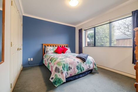 Photo of property in 62 Royal Oak Drive, Kelvin Grove, Palmerston North, 4414