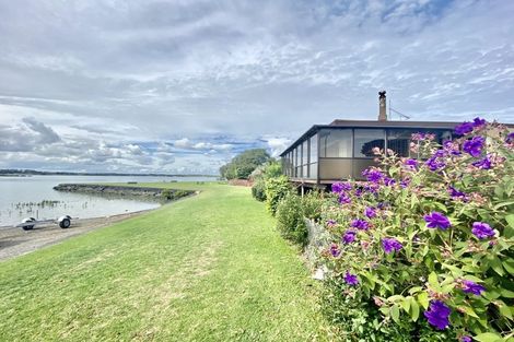 Photo of property in 23 Hazards Road, Weymouth, Auckland, 2103