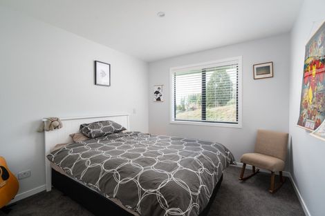 Photo of property in 11 Lochinvar Lane, Acacia Bay, Taupo, 3385