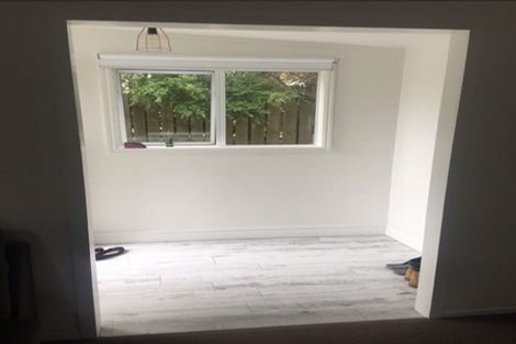 Photo of property in 37 Makiri Street, Helensville, 0800