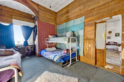 Photo of property in 2124 Eltham Road, Awatuna, Hawera, 4679
