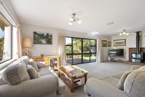 Photo of property in 3 Hau Whiti Place, Kimbolton, 4774