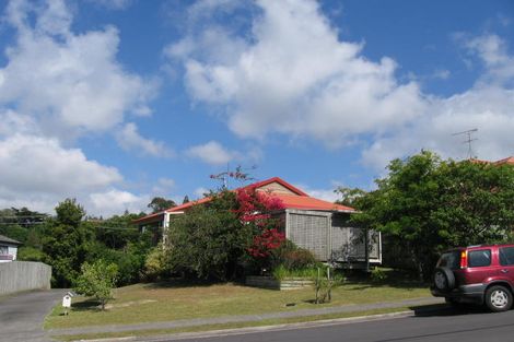 Photo of property in 14 Ian Sage Avenue, Torbay, Auckland, 0630