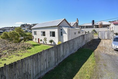 Photo of property in 95 Barr Street, Kenmure, Dunedin, 9011
