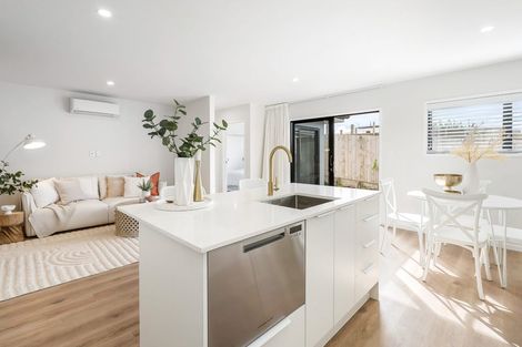 Photo of property in 20 First Avenue, Avenues, Whangarei, 0110