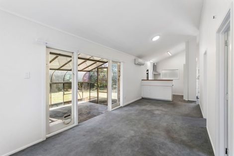 Photo of property in 3/6 Alana Place, Mount Wellington, Auckland, 1060