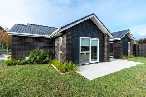 Photo of property in 2a Mullane Street, Hillcrest, Hamilton, 3216