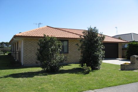 Photo of property in 89 Makarini Street, Paraparaumu, 5032