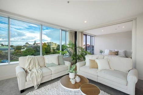 Photo of property in The Links, 378-382 Kapiti Road, Paraparaumu Beach, Paraparaumu, 5032