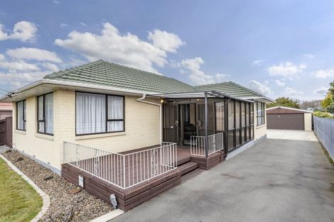 Photo of property in 237 Burwood Road, Burwood, Christchurch, 8083