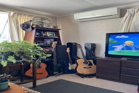 Photo of property in 11 Turquoise Place, Pukehangi, Rotorua, 3015