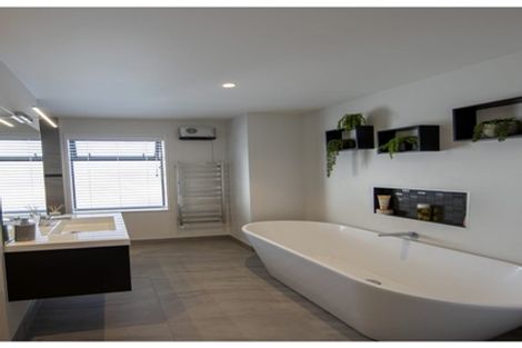 Photo of property in 67 Mansfield Avenue, St Albans, Christchurch, 8014