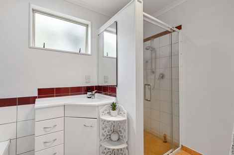 Photo of property in 18 Premila Drive, Pukekohe, 2120