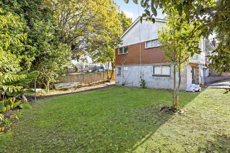Photo of property in 7 Kelvyn Grove, Hillpark, Auckland, 2102