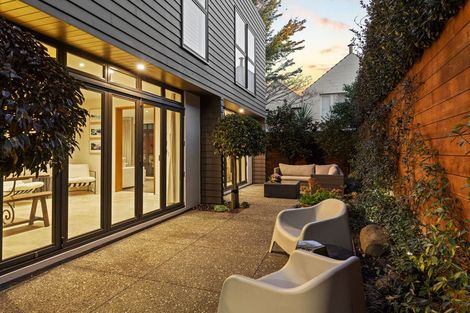 Photo of property in 7b Rugby Street, Merivale, Christchurch, 8014