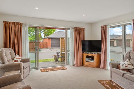Photo of property in 18 Woodham Courts, Linwood, Christchurch, 8062