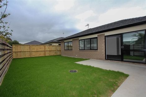 Photo of property in 9u3 Heath Street, Saint Andrews, Hamilton, 3200