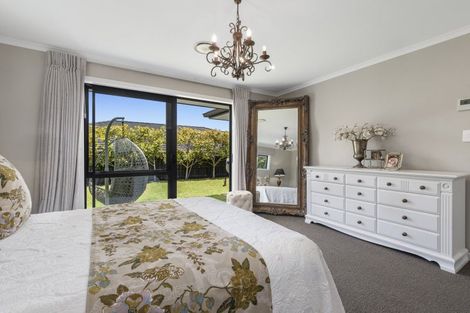 Photo of property in 10 Benmore Crescent, Pyes Pa, Tauranga, 3112