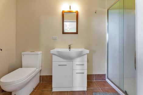 Photo of property in 16 Broman Place, Half Moon Bay, Auckland, 2012