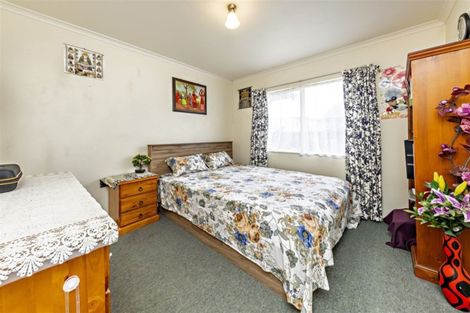 Photo of property in 16 Portrush Lane, Takanini, 2112