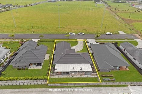Photo of property in 24 Tauroa Drive, Tuakau, 2121