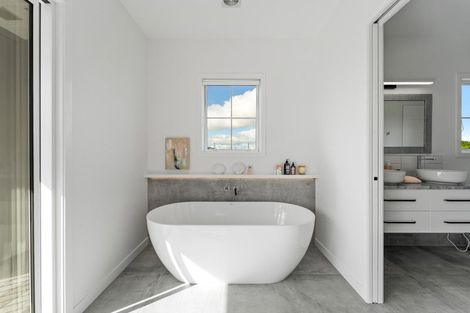 Photo of property in 201 Takatu Road, Tawharanui Peninsula, Warkworth, 0986