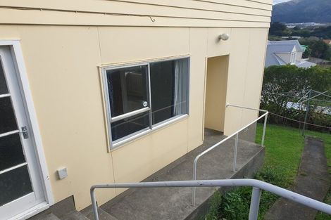 Photo of property in 32 Awatea Street, Ranui, Porirua, 5024
