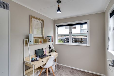 Photo of property in 12 Otatara Road, Taradale, Napier, 4112